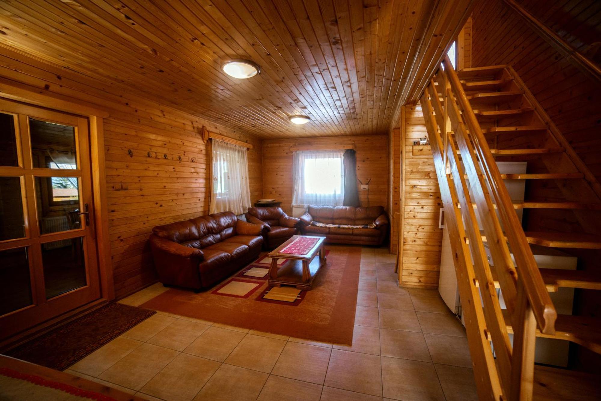 Vivien Vendeghaz Villa Borzont Luaran gambar
