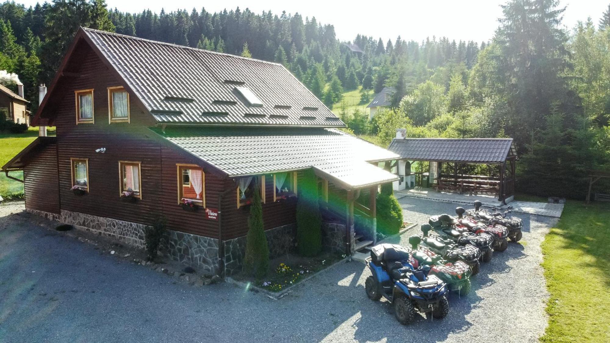 Vivien Vendeghaz Villa Borzont Luaran gambar